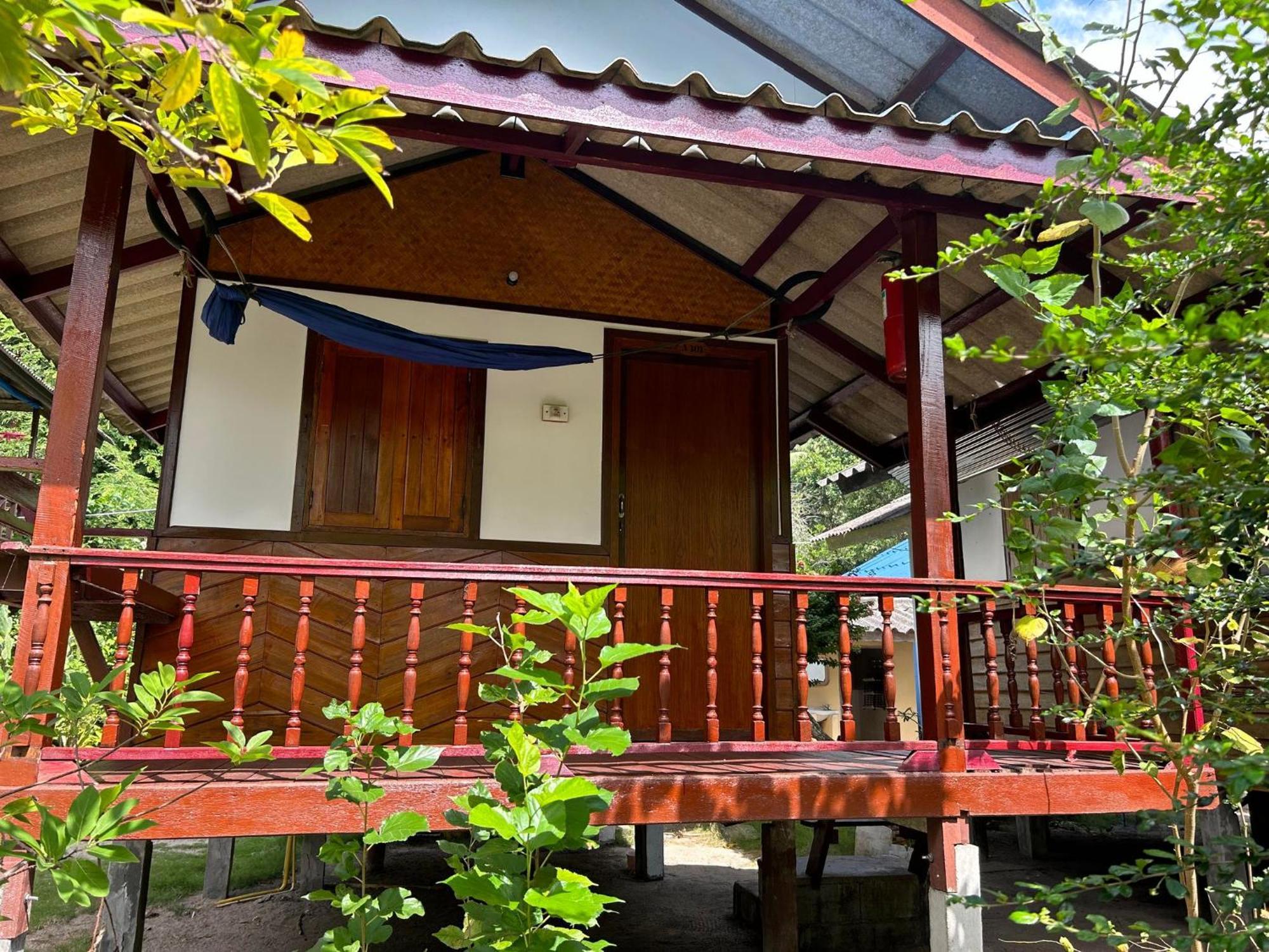 Pinks Bungalow Ban Tai Exterior foto
